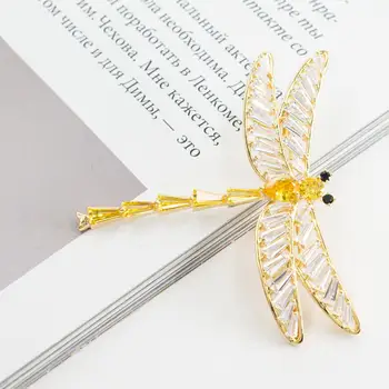 Cubic Zirconia Dragonfly Guld og Hvidguld Behandler Pin Kvinder Smykker Tilbehør XR05207