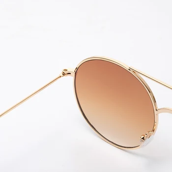 Mode Vintage Brand Design Runde solbriller til Mænd, Kvinder Metal Frame Kørsel Solbriller UV400 Pink Spejl Gradient Goggle